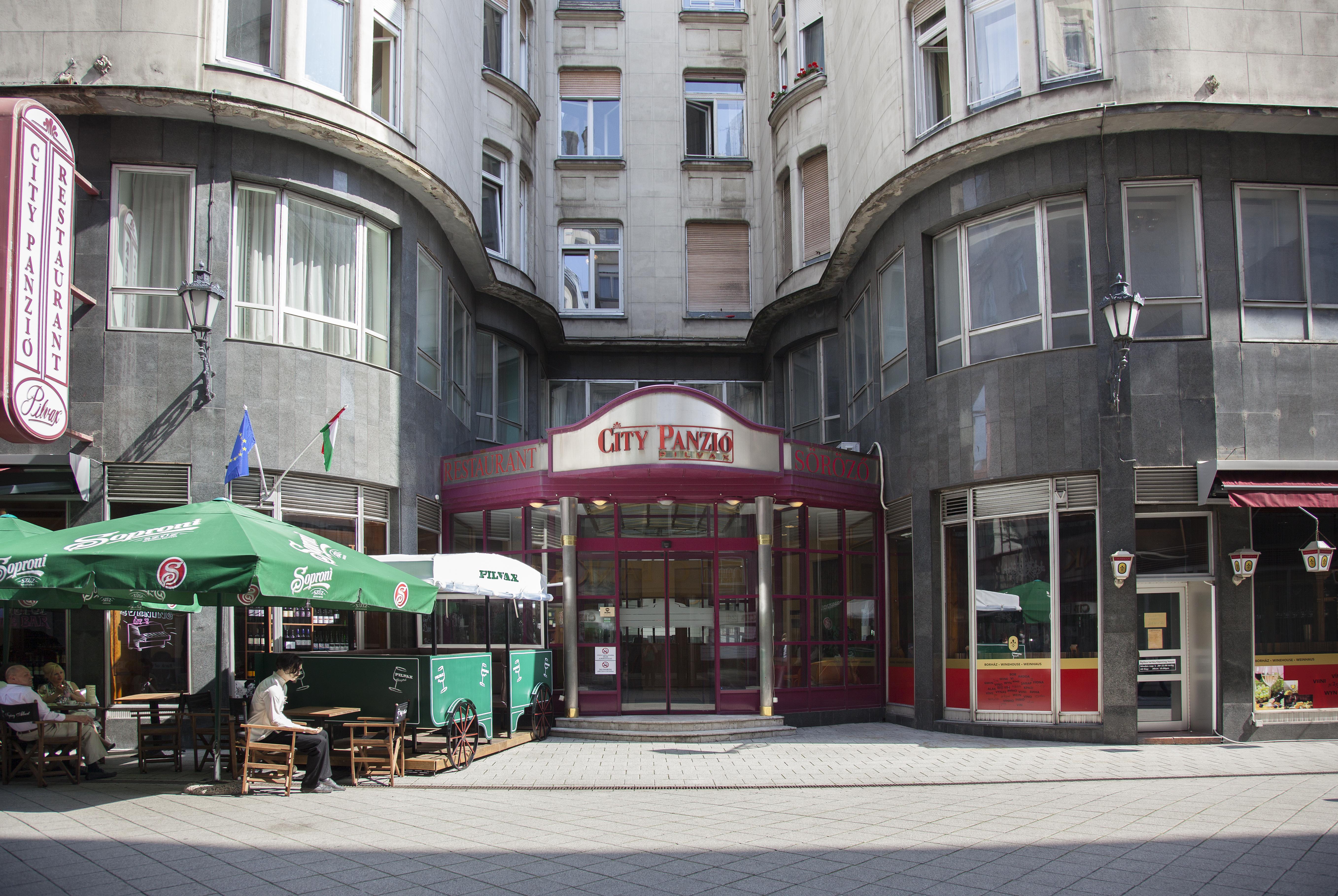 City Hotel Pilvax Budapest Eksteriør bilde